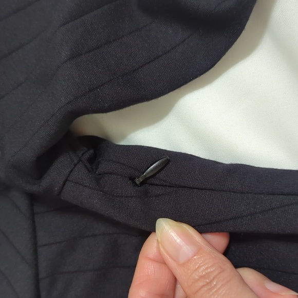 Guess Off-Shoulder Long Sleeve Mini Dress, Color Black Size S - Picture 8 of 16